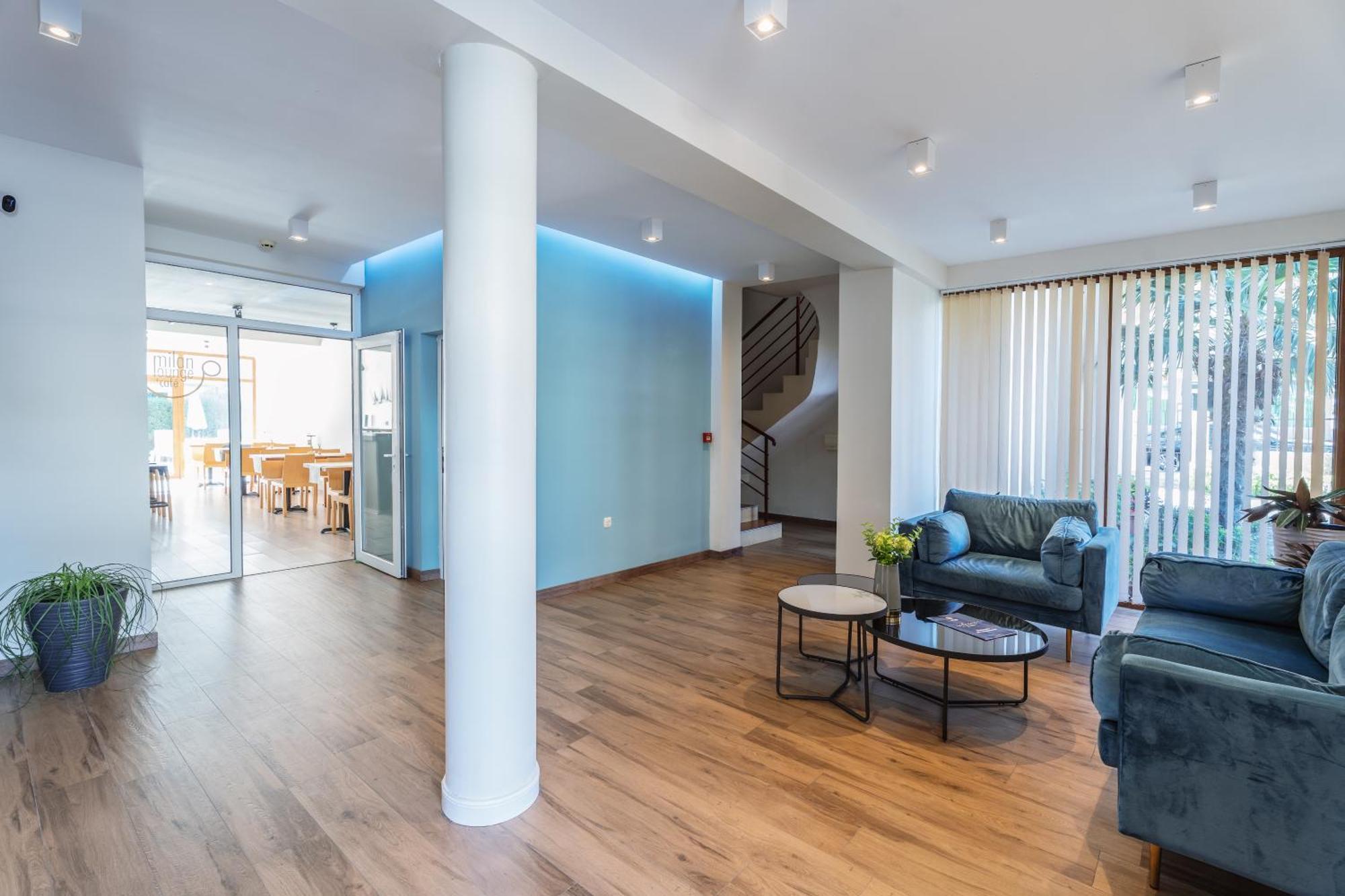 Hotel Milan 普里莫尔斯科 外观 照片