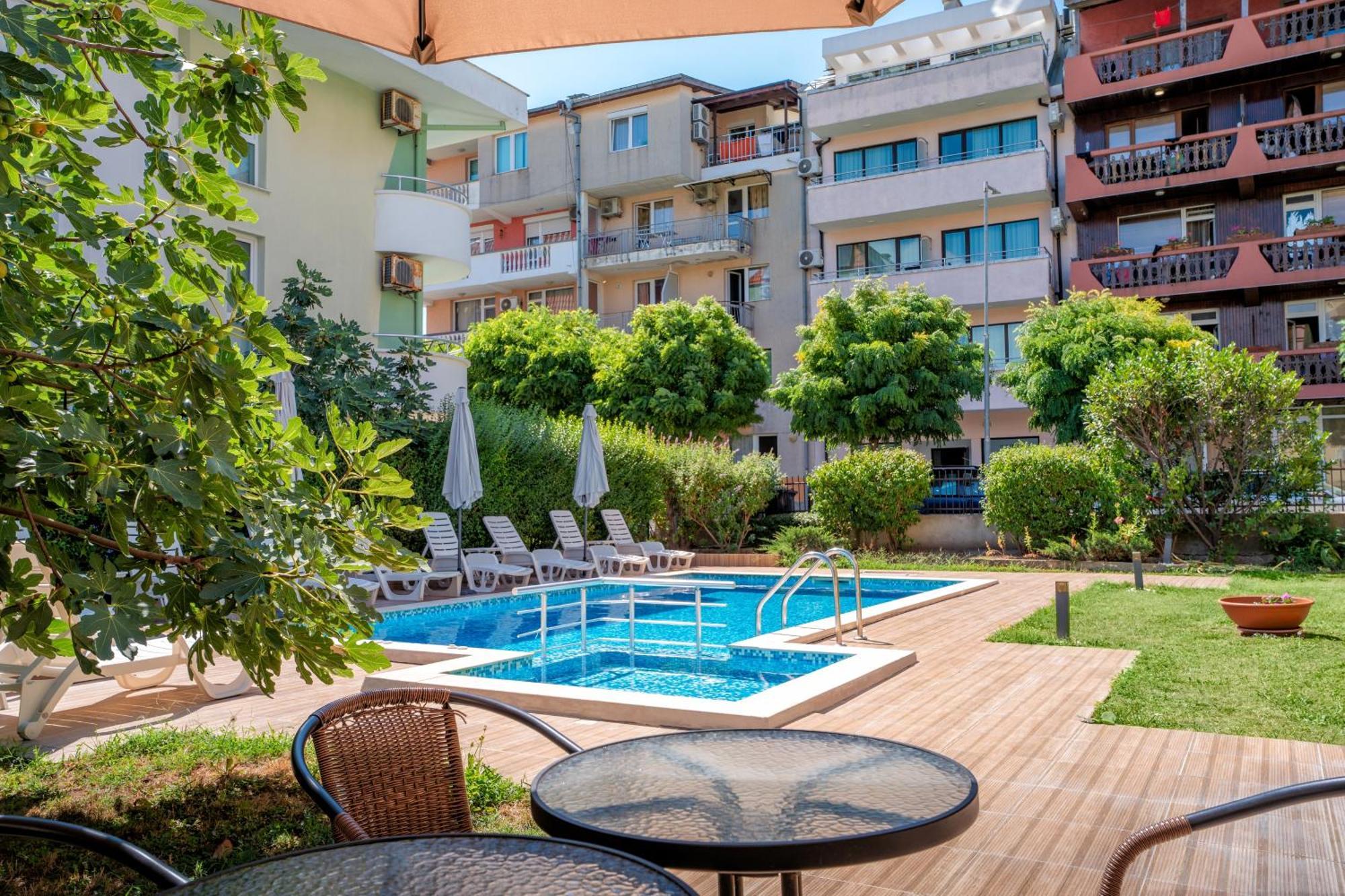 Hotel Milan 普里莫尔斯科 外观 照片