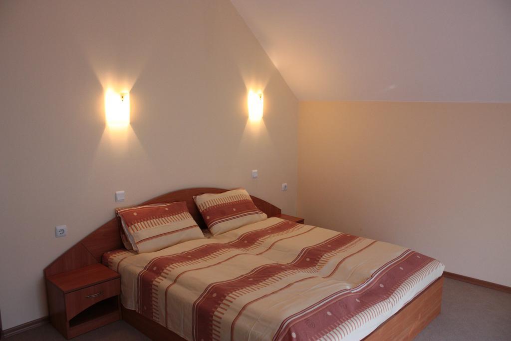 Hotel Milan 普里莫尔斯科 外观 照片