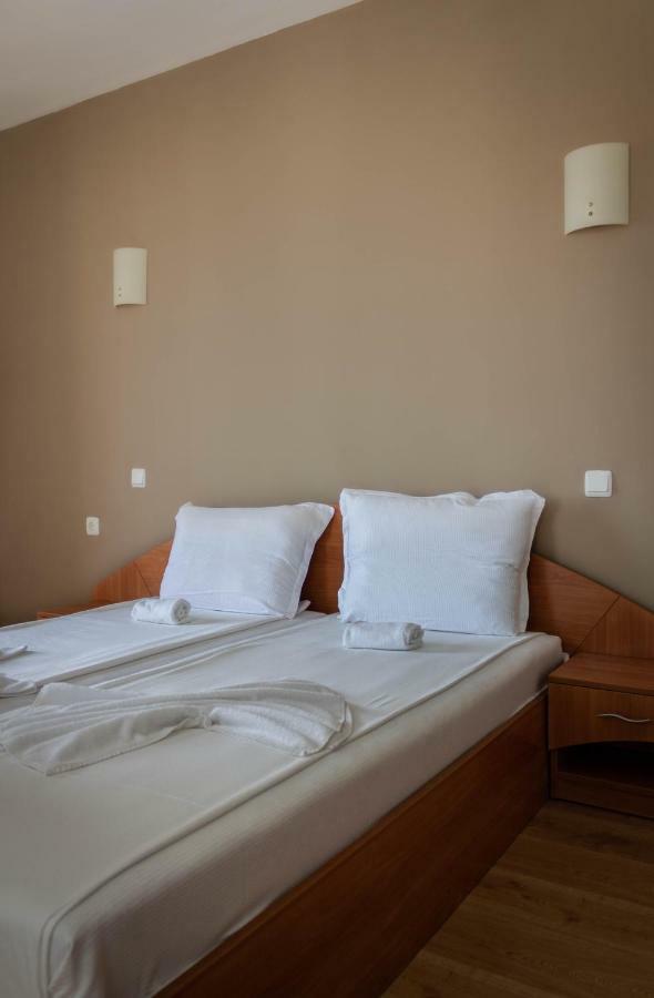 Hotel Milan 普里莫尔斯科 外观 照片